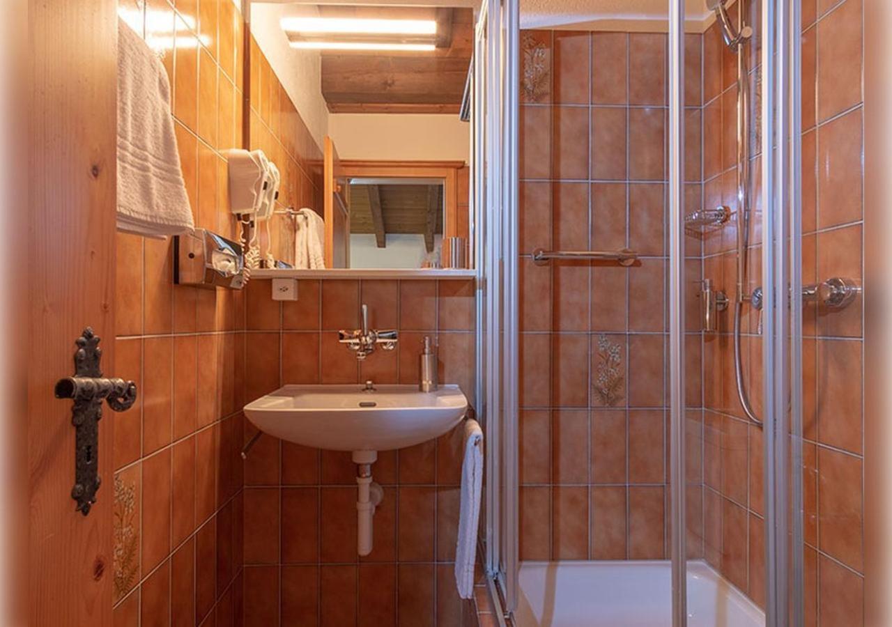 Madrisa Lodge Клостерс Номер фото